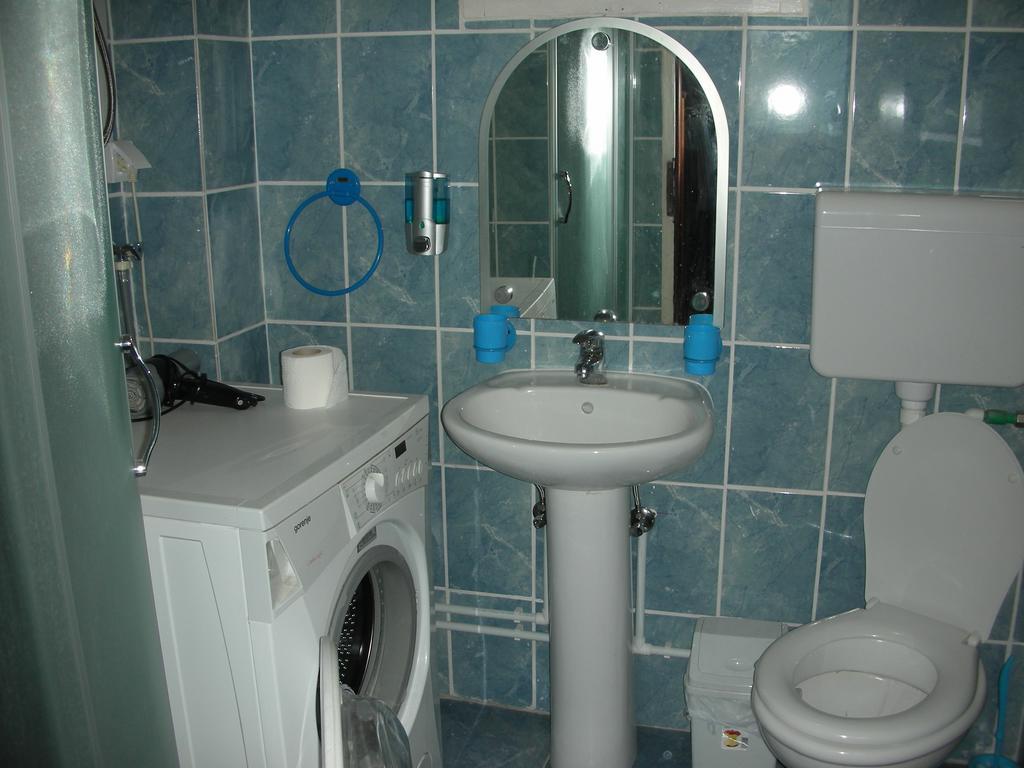 Przic House Apartment Неготин Екстериор снимка